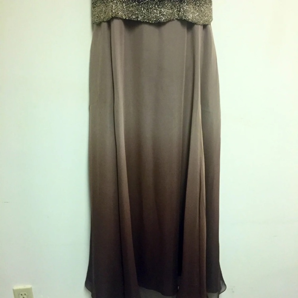 Jovani Dress - Picture 3 of 7